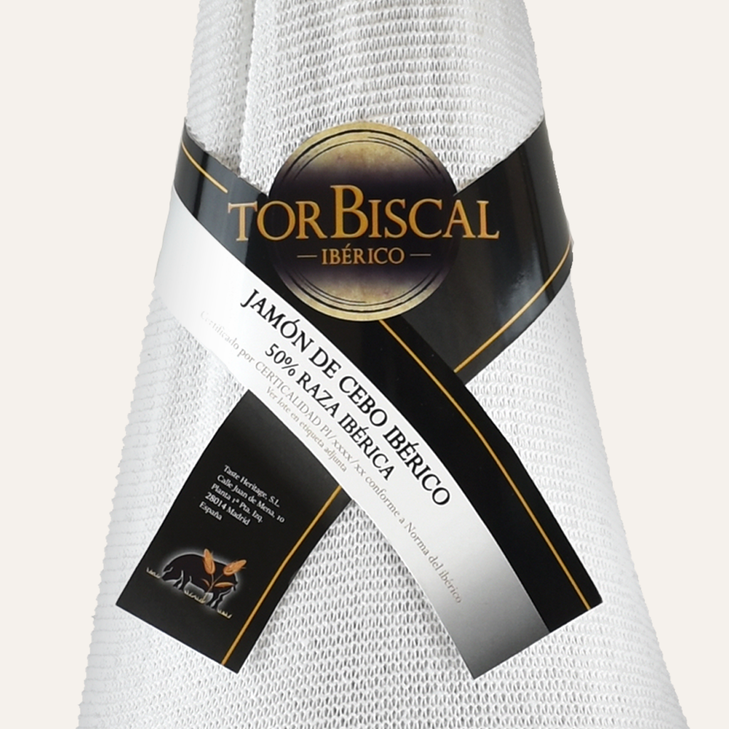 Ibéricos Torbiscal. Jamón de Cebo Ibérico 50% Raza ibérica de la más alta calidad, seleccionado para los amantes del mejor jamón.